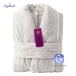 حوله تنپوش هیرو طرح فنو به رنگ سفید خالص.