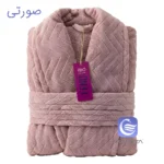 حوله تنپوش هیرو طرح فنو به رنگ صورتی ملایم.