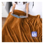 تصویر پتو مسافرتی کاپرتا مدل لونا؛ پتو پلیاستر نرم و دورروخته در 12 رنگ